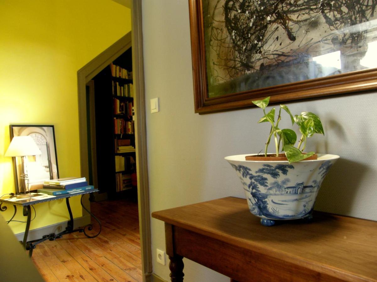 Bed and Breakfast Le Logis De La Colombe Le Puy-en-Velay Екстер'єр фото